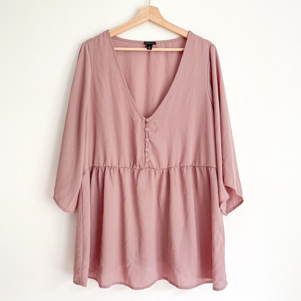 Torrid Purple Pink Vneck Button Flounce Pullover Blouse